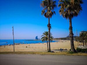 playa barceloneta barcelona